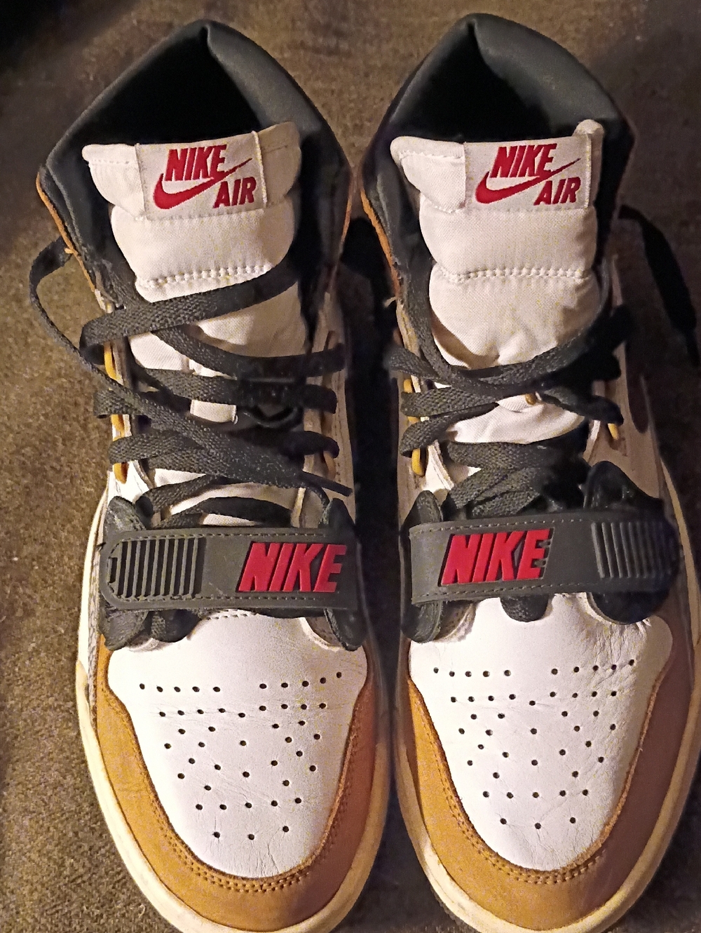 Nike Jordan High-Top 312sneakers in White, Brown and Black with Red Accents
